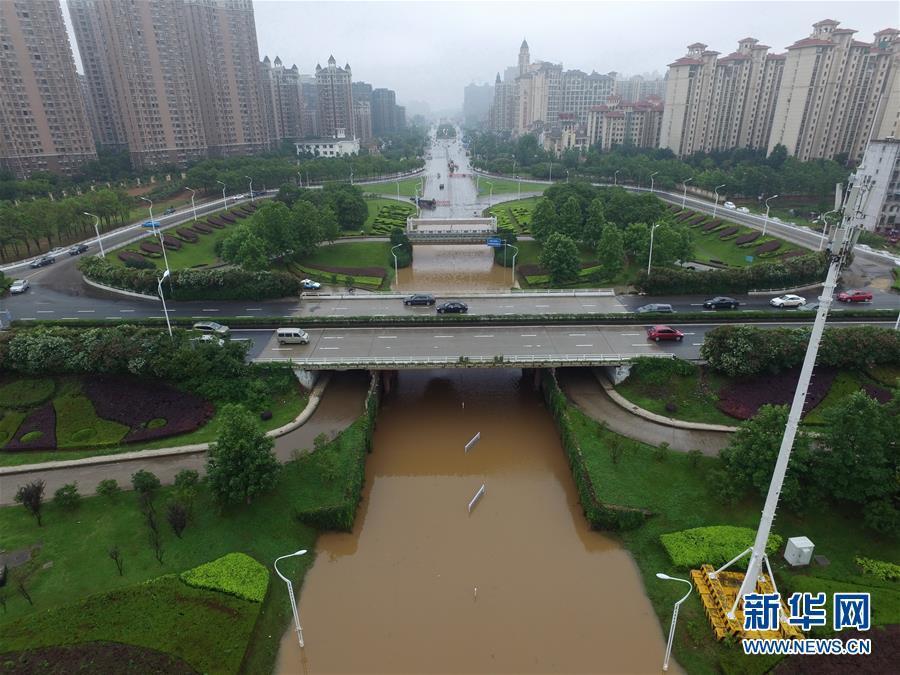 南昌大雨最新消息，暴雨影响下的城市动态与应对措施